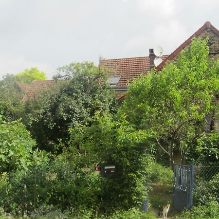 Oniros Bed & Breakfast Neuffontaines Exterior foto