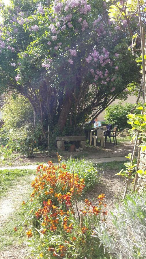 Oniros Bed & Breakfast Neuffontaines Exterior foto